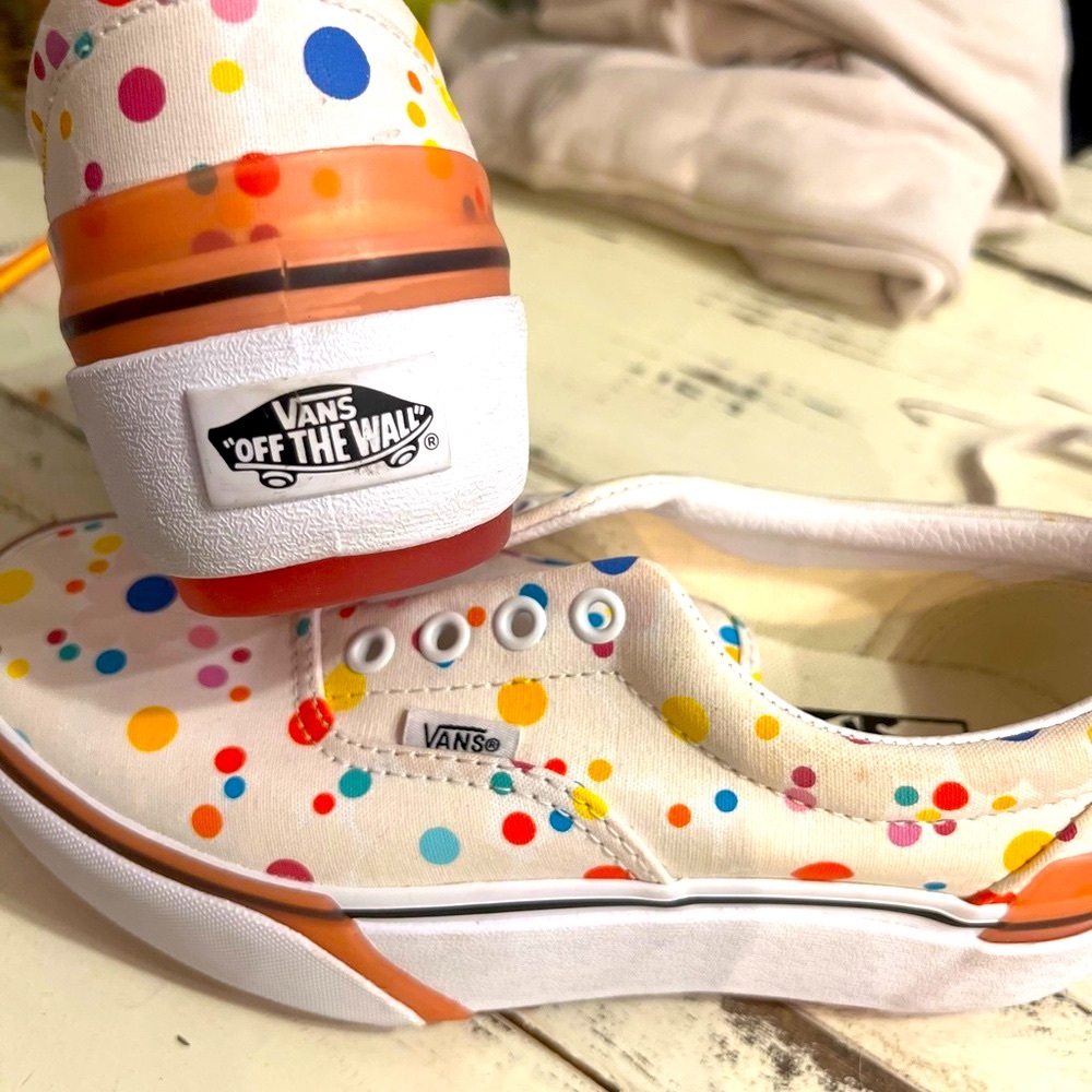 Vans -Era Stacked - Uv Color Changing The Size Sa… - image 1